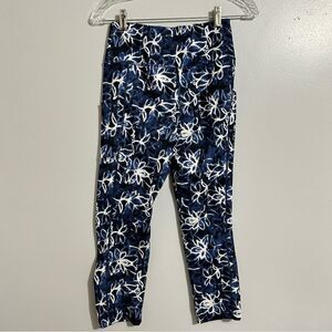 Cali Active blue and white leggings. Size small